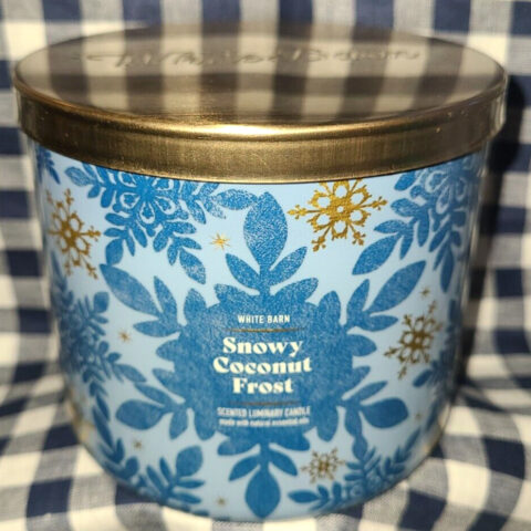 Vela Aromática Snowy Coconut Frost – Bath & Body Works (3 Mechas)