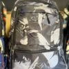MOCHILA ESCOLAR / URBANA BST – ESTAMPADA MULTICOLOR