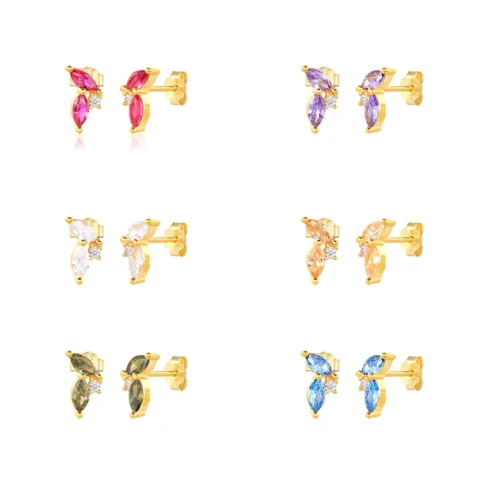 SET DE AROS DORADOS MARIPOSAS Y HOJAS CON BRILLOS