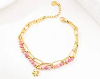 PULSERA DORADA DOBLE CON DETALLES ROSADOS
