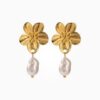 AROS DORADOS FLOR CON PERLA
